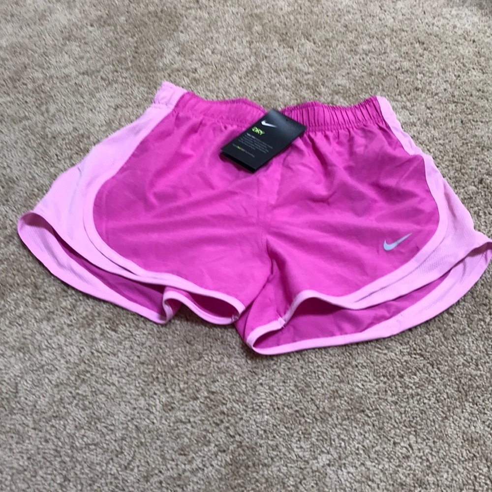 NWT! NIKE Size XS pink combo sports shorts